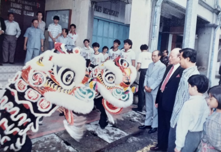 新旧对照：新山华人庆祝农历新年与众不同  