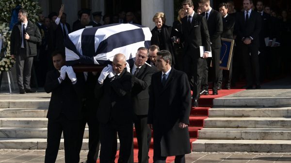 欧洲王室齐聚雅典 参加希腊末代国王丧礼