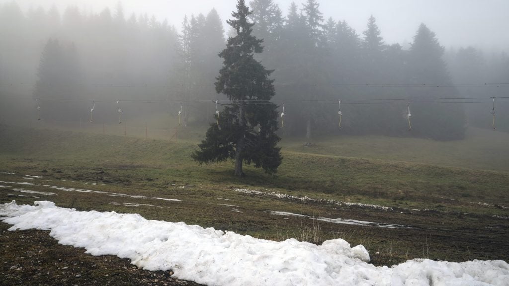 法国去年均温创新高 冬季运动赛事缺雪取消