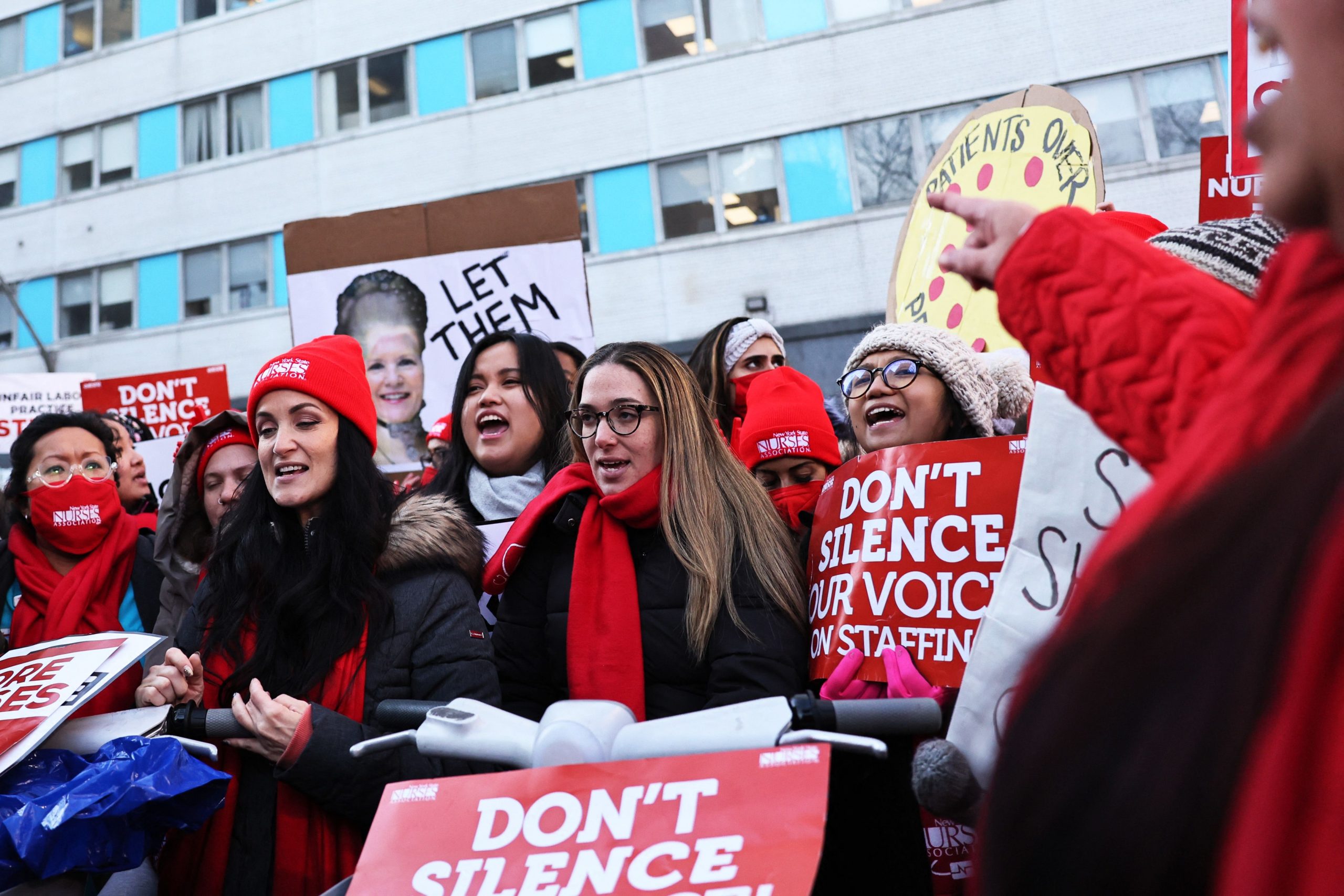 看世界／ 纽约7千护理师罢工 吁增人手改善工作条件
