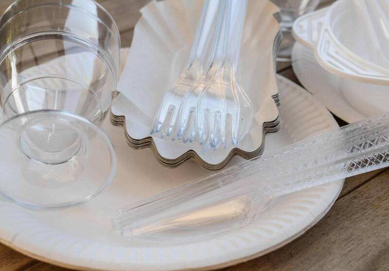 英国禁用塑胶吸管后 将再禁免洗餐具