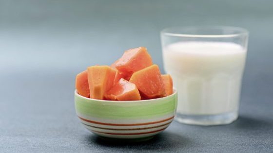 周志辉／喝木瓜牛奶、甜酒酿等食物，可以达到丰胸效果吗？还有再度发育的可能吗？