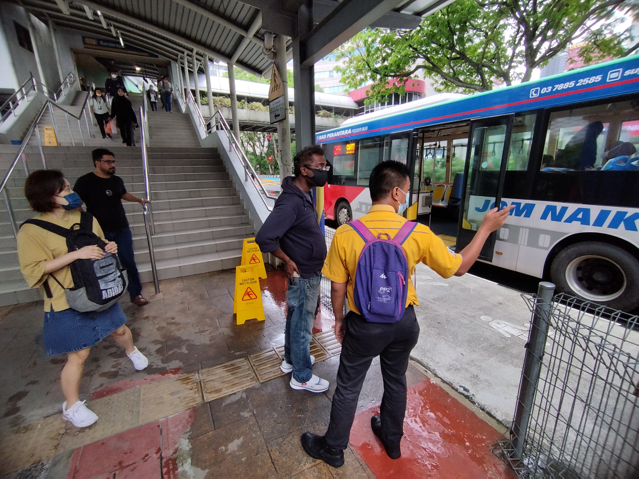 me02主文-大都会：走访吉隆坡市中心轻快铁站