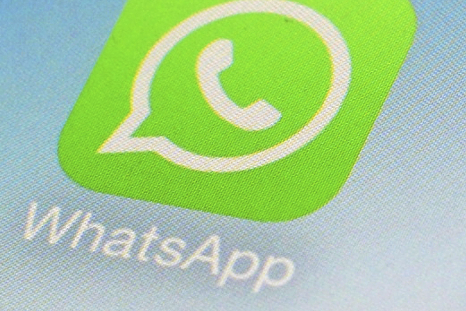 WhatsApp涉违欧盟私隐权法规 Meta遭罚款2558万