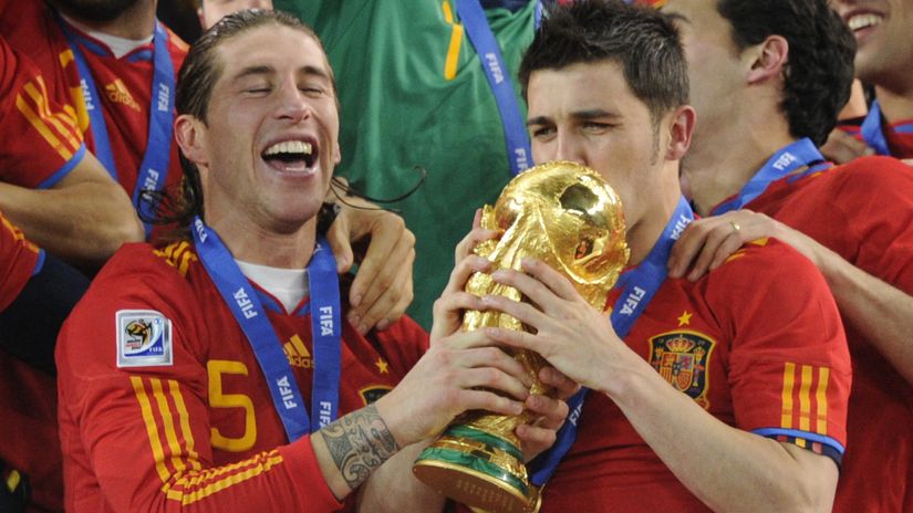 2010年世界杯冠军班底成追忆  拉莫斯正式退出国家队
