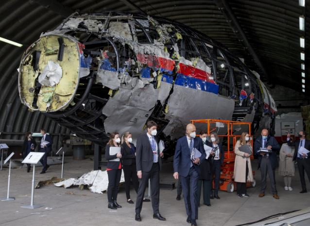 　　　马航MH17坠机案调查暂停