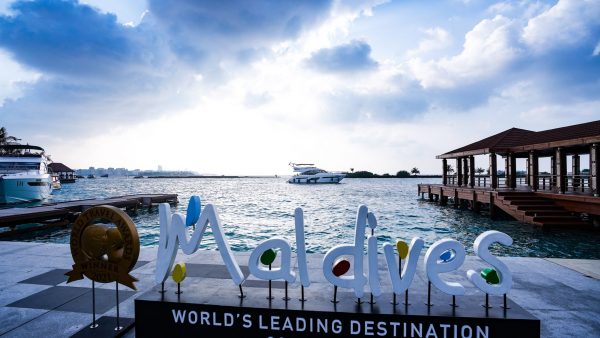 与马尔代夫互免签证生效 中国旅游平台浏览量增200%