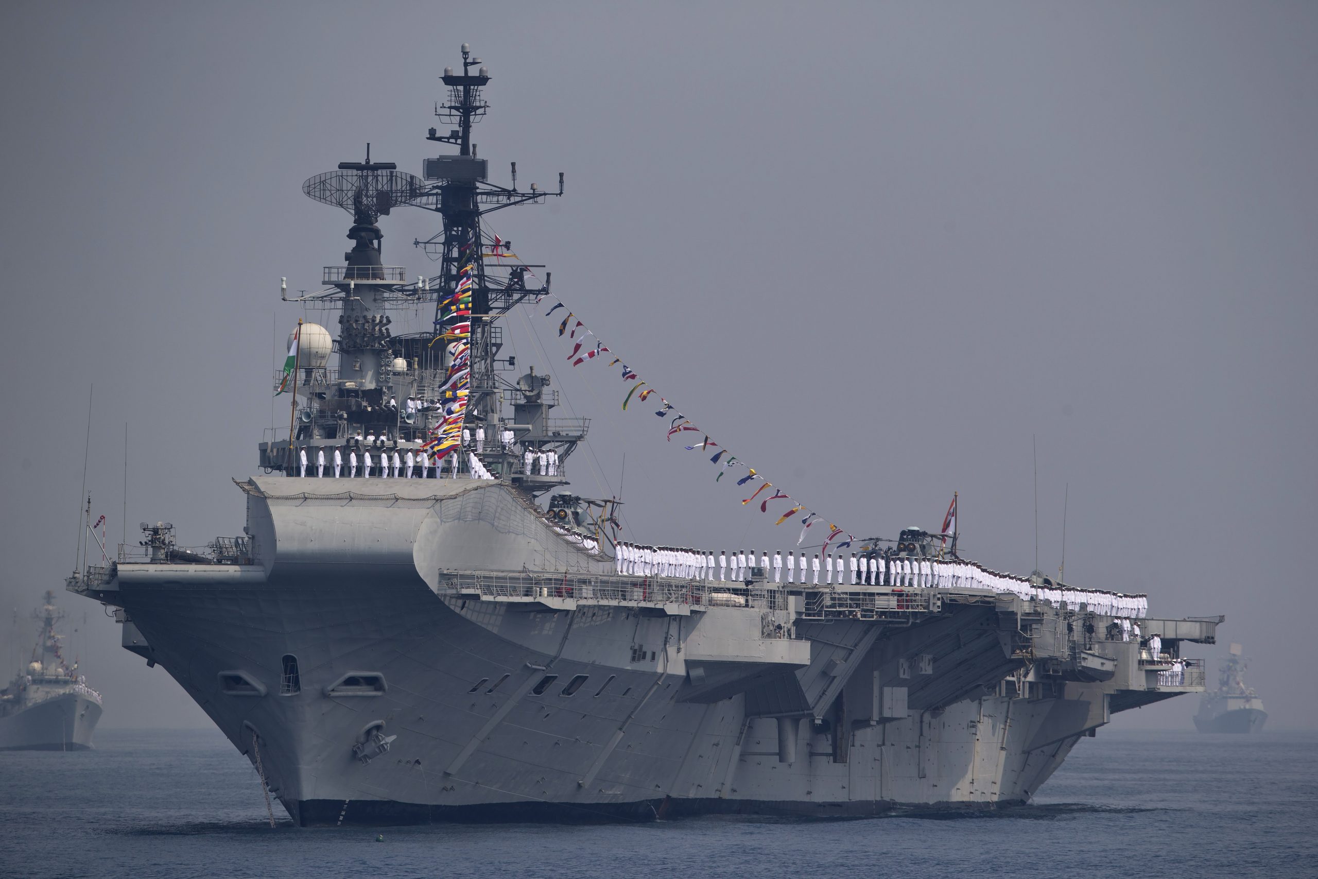 印度重启“超日王号”航母 对抗中国野心