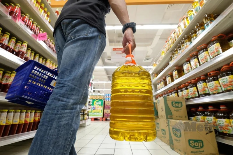 纯棕油食油顶价未来1个月不涨！内贸部：商家卖更贵 最高罚50万
