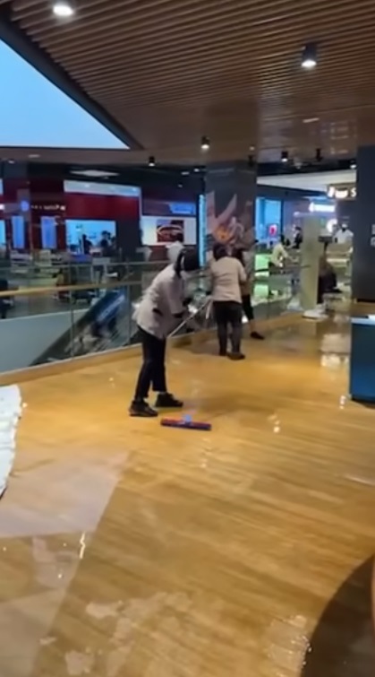 视频 | 又有购物商场“淹水”！这次在吉隆坡