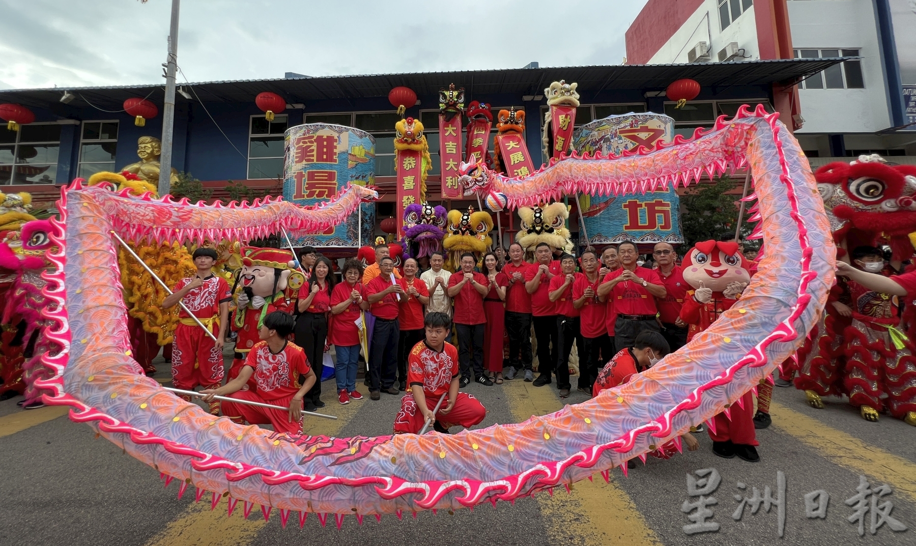 （古城封面主）文群狮闹元宵回来了·瑞狮祥龙热爆鸡场街