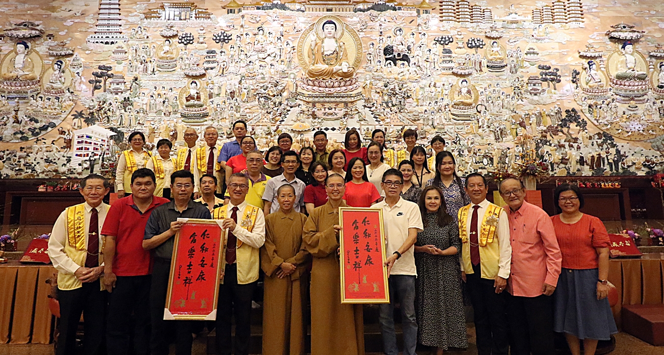 （已签发）柔：新马寺平安灯会吸引数万人次，元宵“新马立春”约定您