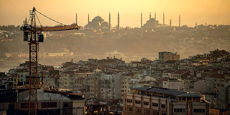 Richer Russians are investing in Istanbul's roaring property market, with many paying in cash. AFP