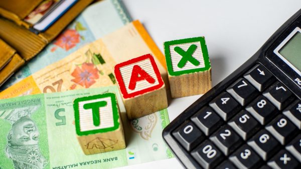 安华：微型与中小企业可征税收入减2%  15万人受惠