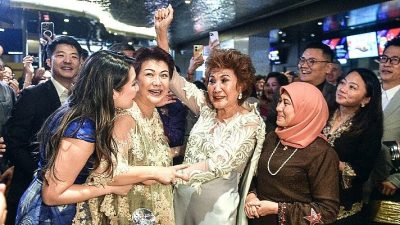 Mum and Malaysia celebrate Yeoh’s Oscar win