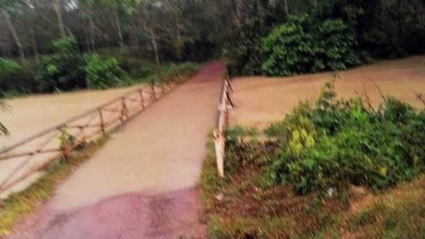 百乐县原住民村淹水  4受灾户入住疏散中心