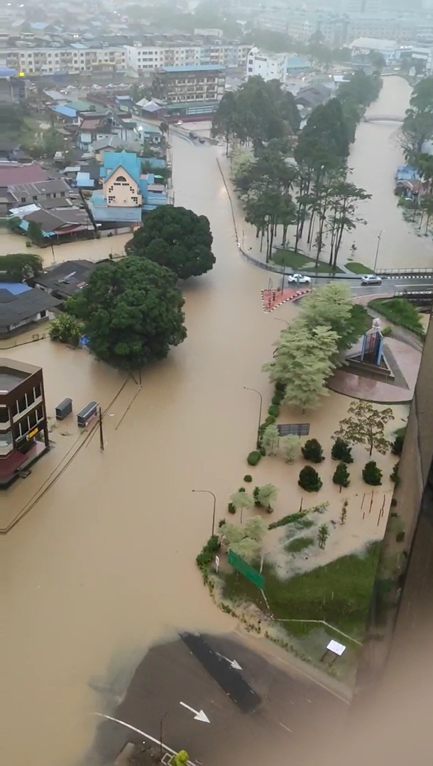 柔水灾情况持续恶化，灾民人数达5878人，54临时疏散中心运作