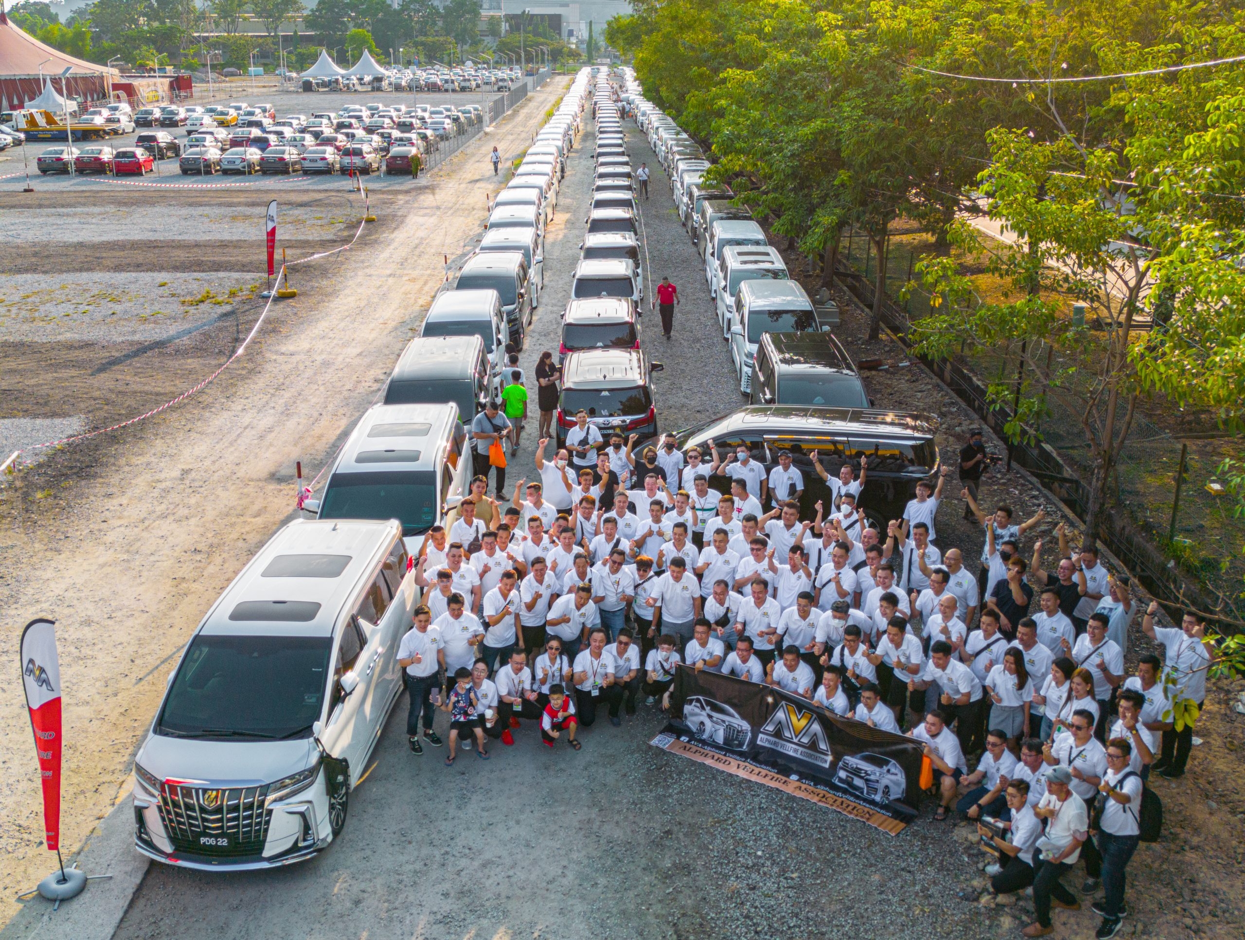 “丰田休旅车最长排例”马来西亚纪录大全