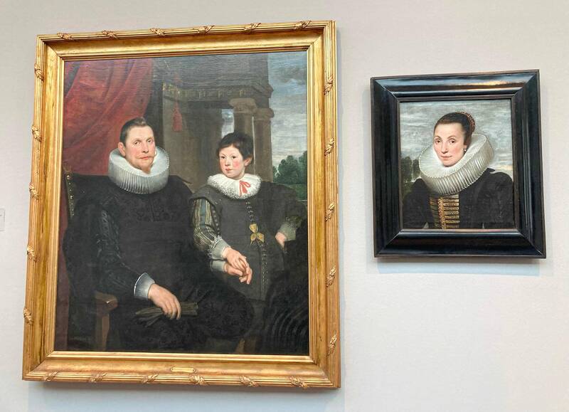 拼盘／肖像画一家人“分裂”近200年 父子终于和妈妈“团圆”
