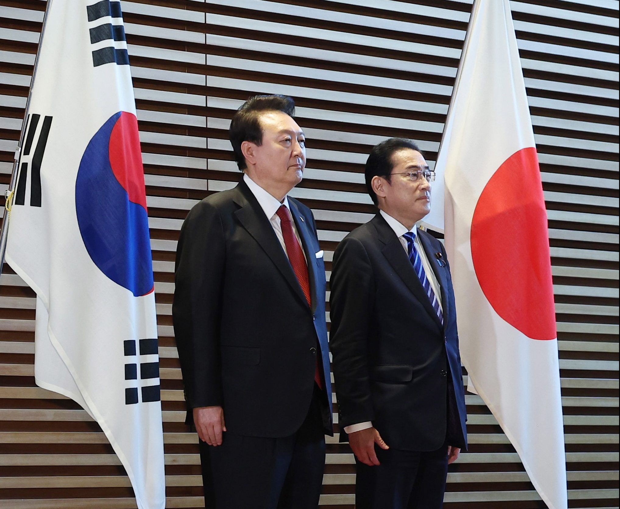 日韩同意结束数年争执  日将取消对韩出口晶片材料限制 