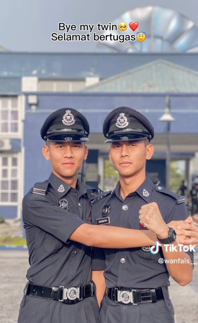 视频 | 帅气双胞胎一起当上警察·“这竟成了20年来首次分开生活”