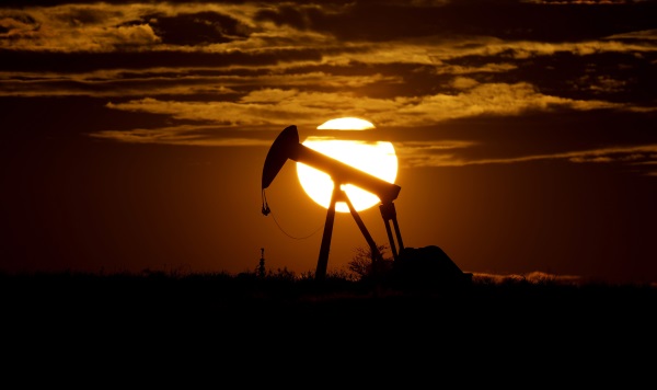阿联酋否认退出OPEC  油价由跌转升