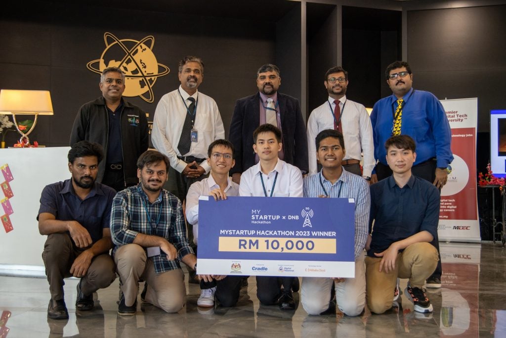 MYStartup Hackathon X DNB编程马拉松赛，6人用5G技术 破题赢万元