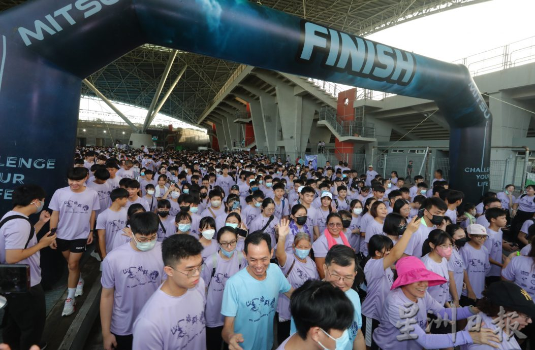 柔：​2600人为培群独中义跑  携手推动华教永续发展
