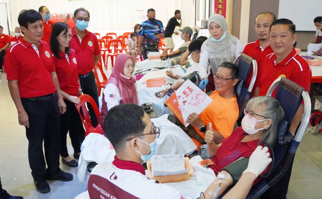 玻紫阳阁2臂膀主办 捐血运动获139包血