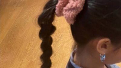 网批邓超9岁女儿戴钻石耳环 真相揭晓酸民尴尬了