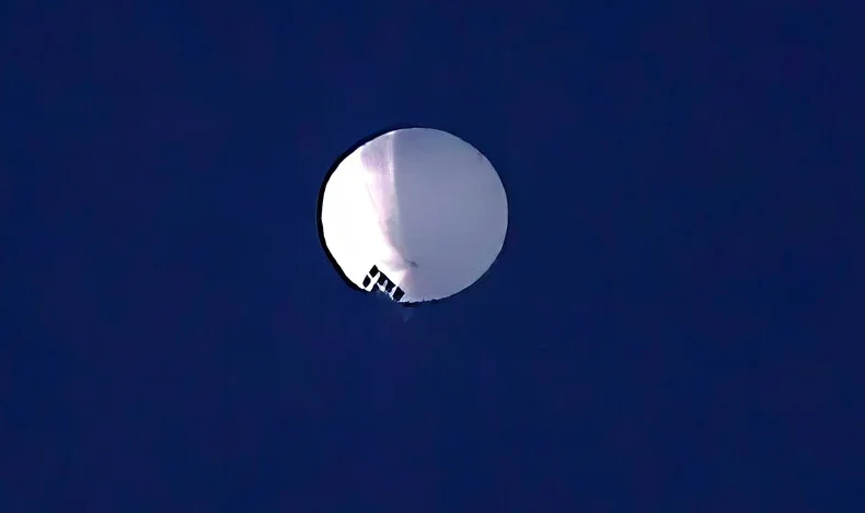 美媒：间谍气球可实时传回北京 白宫：无法证实