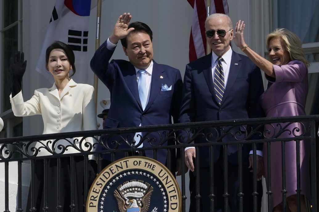 配头数图Biden US South Korea:Joe Biden, Yoon Suk Yeol, Kim Keon Hee, Jill Biden