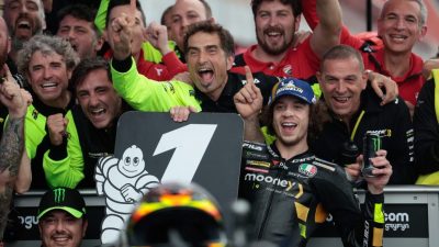 阿根廷站MotoGP|贡献VR46队史首冠  贝泽奇 雨战创造历史