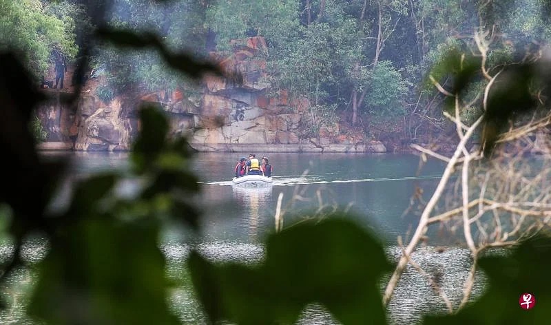 （已签发）柔：狮城二三事：失踪休班国民服役消防员 遗体在乌敏岛矿湖寻获