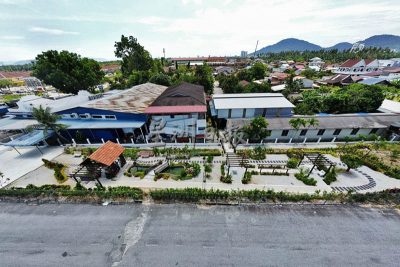 峇冬丁宜安老院幸福公园下月初启用 打造老人休闲空间 社区活动场地