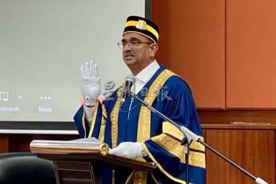 拉占德兰宣誓就任槟岛市长 要引领槟岛成为快乐城市