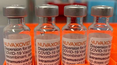 狮城12至17岁者15日起  可预约接种Nuvaxovid冠病疫苗