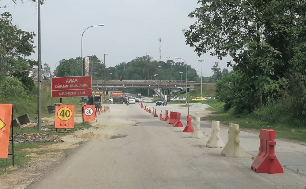 东：Polisas或通往士满慕工业区桥底路段将从6月4日关闭至8月3日。