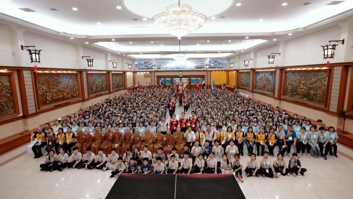 佛教青年领袖摇篮  500中学生参与携手同圆 