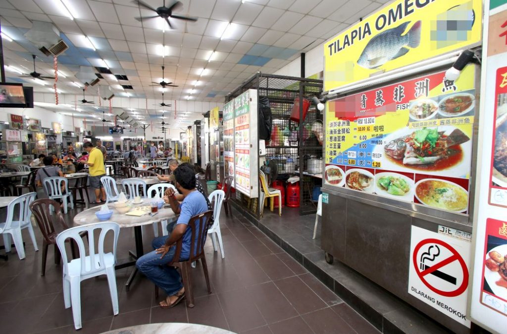 卫生部展开取缔行动 食肆最多人吸烟 罚RM250