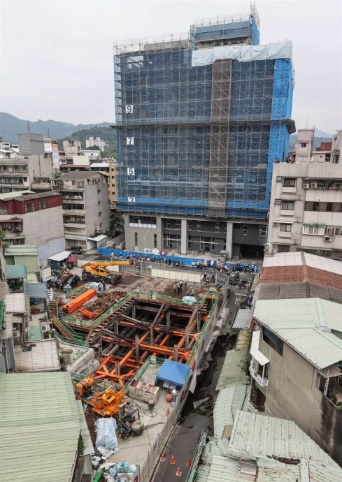 台北惊见大天坑 16户撤离灌浆填洞