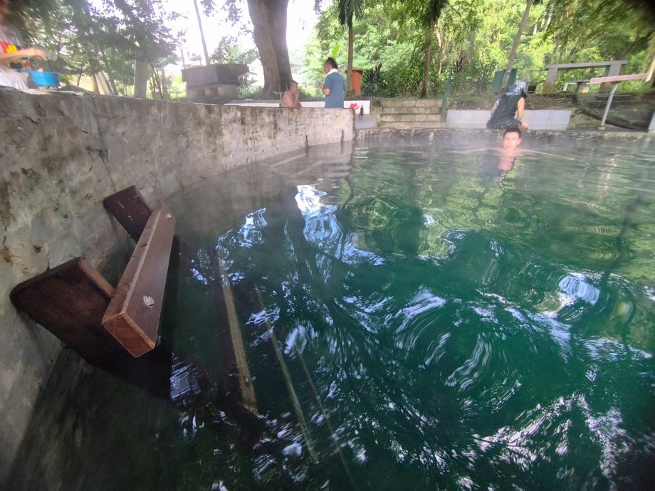 大都会-一起出游：温泉/热水湖