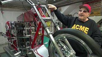 奇男打造全新摩托车 仅靠啤酒当燃料时速可望达240公里