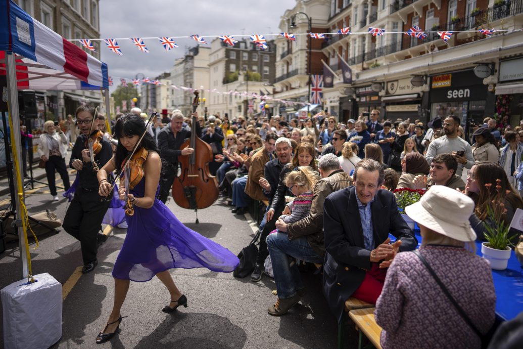庆祝英王加冕 全国大午餐会 延续女王街头派对传统 