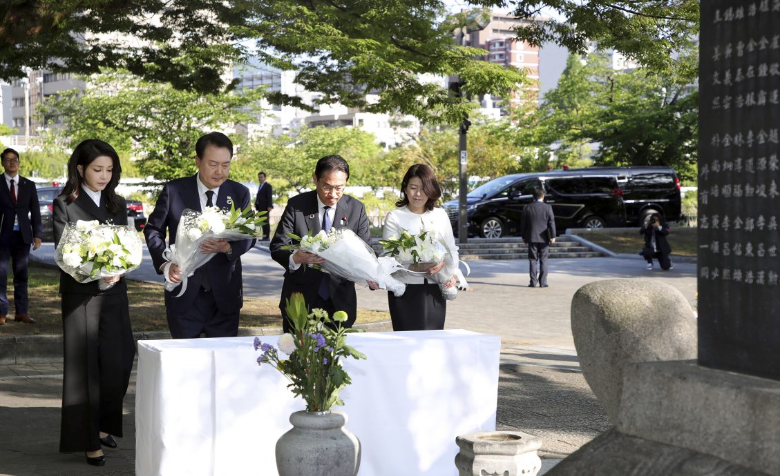 日韩领袖首次共同参访　韩籍广岛原爆牺牲者慰灵碑