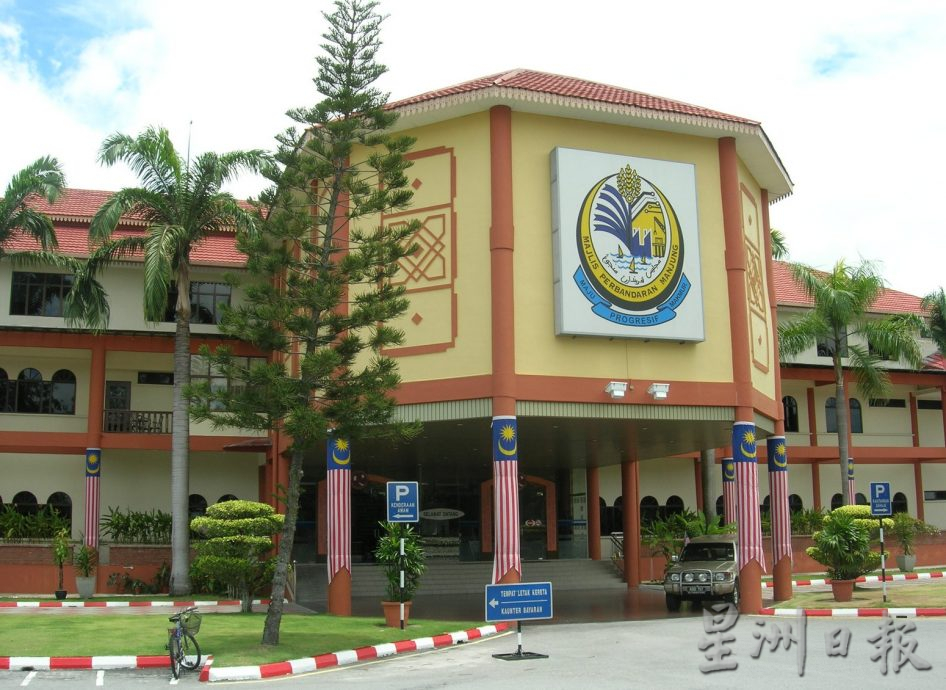 曼绒市议会计划3至5年晋升为曼绒市政厅