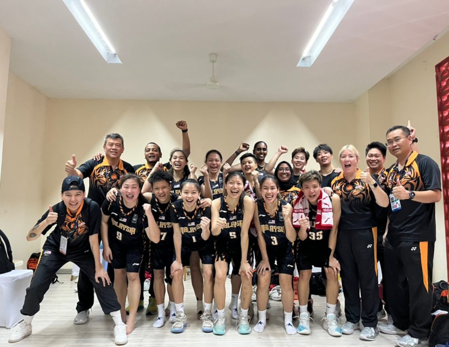 柬埔寨东运会篮球赛| 5连战得4胜1负  女篮确定摸牌