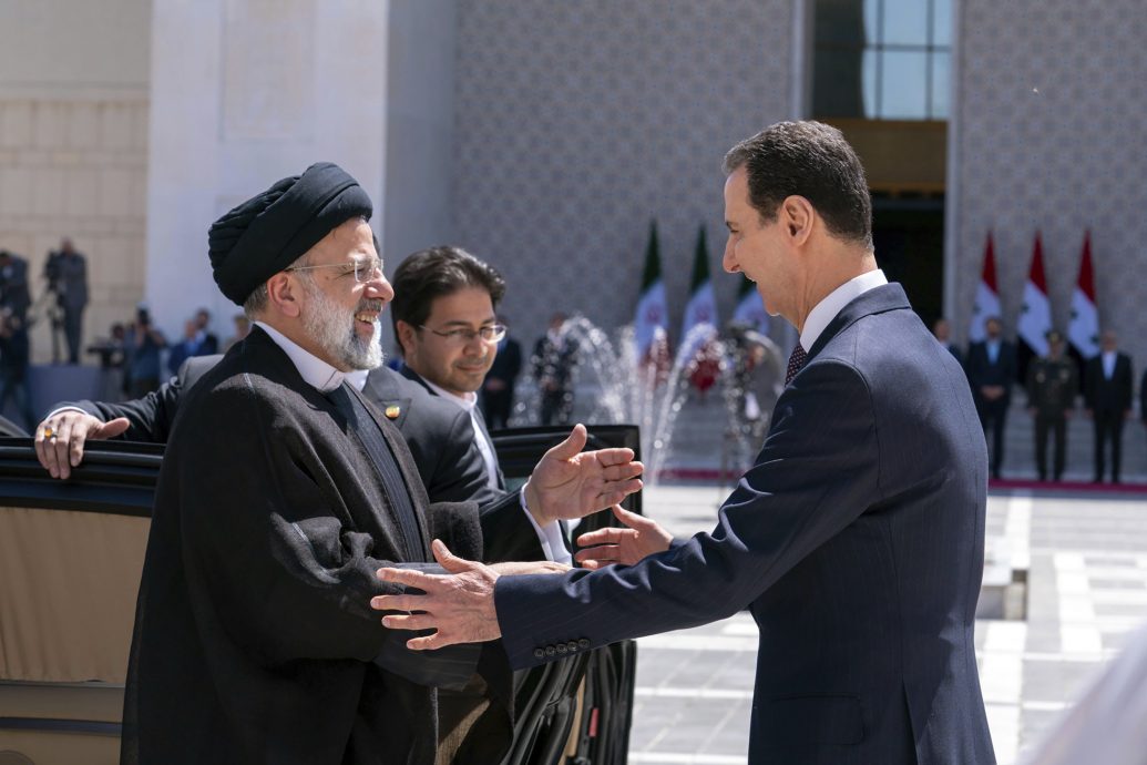 看世界)伊朗总统抵大马士革访问 叙利亚内战12年来首见