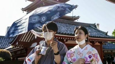 日本下调冠病级别在即　企业让员工自行判断是否戴口罩
