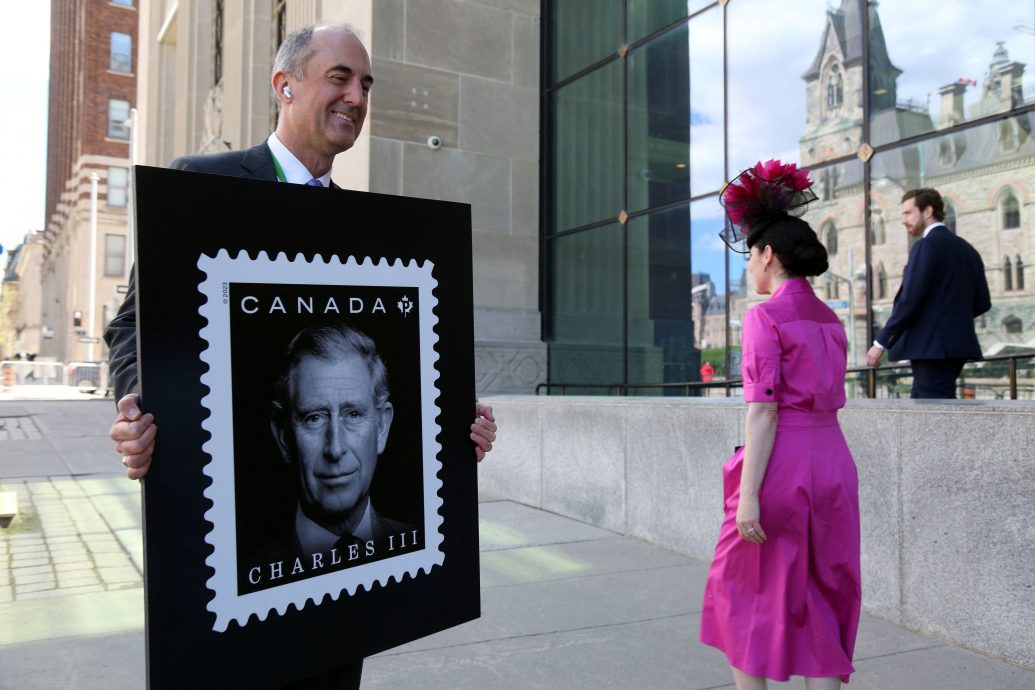 看世界／查尔尔三世加冕 加拿大发行新硬币与邮票庆祝